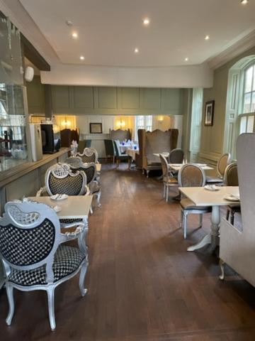 The Spread Eagle Hotel Thame Eksteriør billede